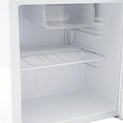 IGLOO, 1.7 cu. ft. Mini Refrigerator in White N5