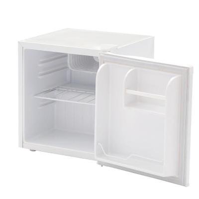 IGLOO, 1.7 cu. ft. Mini Refrigerator in White N6