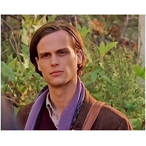 Criminal Minds Matthew Gray Gubler Dr. Spencer Reid Close Up 8 X 10 Photo
