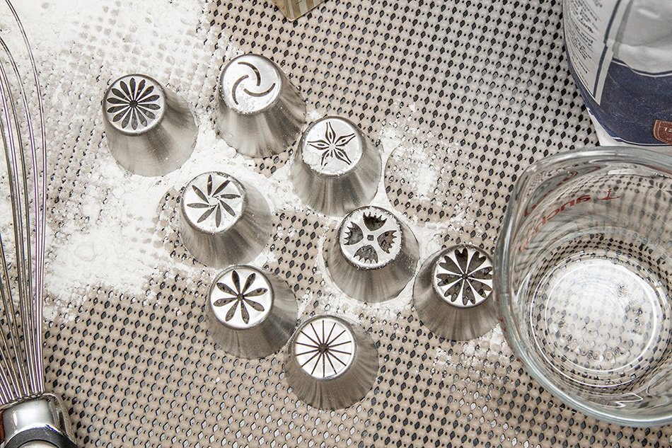 Russian Piping Tips - Stainless Steel Large Size Pastry Cake Decorating Icing Nozzles 8pc Set. N4