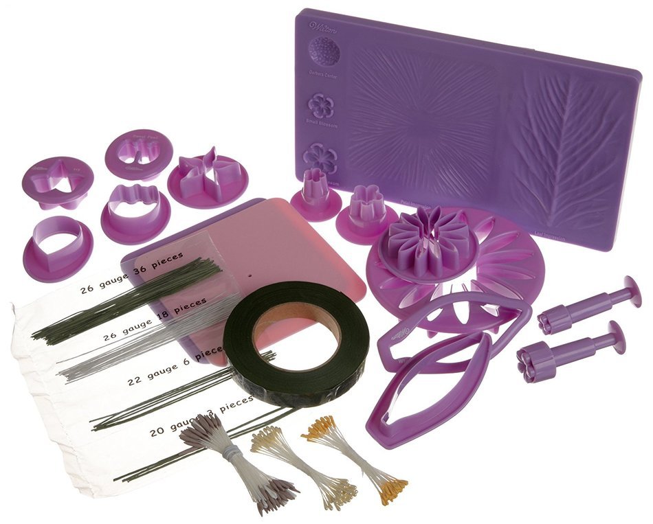 Wilton 2116-115 Gum Paste Flowers Cake Decorating Kit