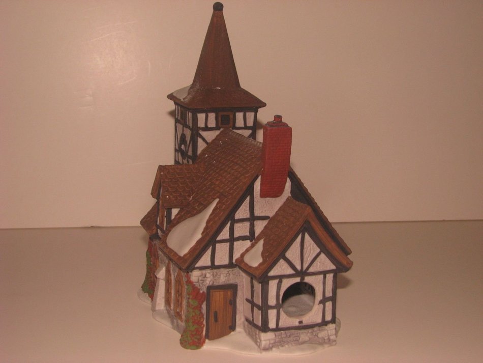 Department 56 Obbie's Books & Letrinka's Candy N4