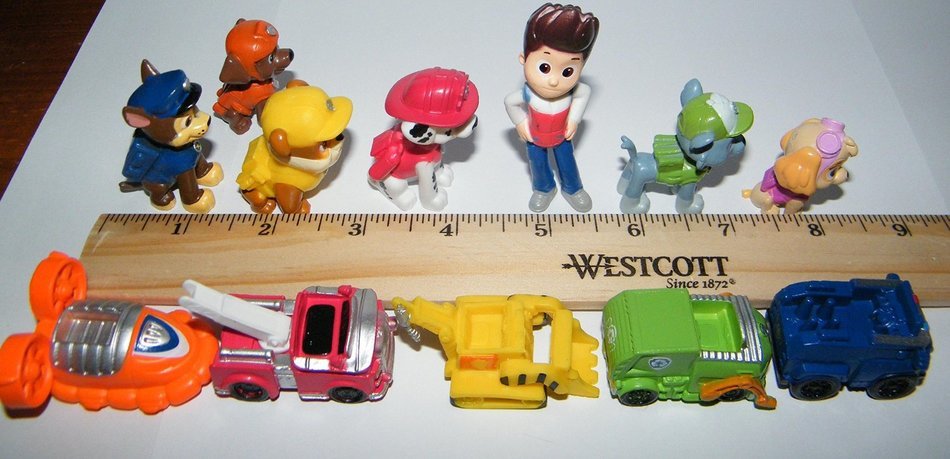 Nickelodeon PAW Patrol Figure Set of 12 Deluxe Mini Cake Toppers Cupcake Decorations Party favors Featuring Ryder... N7