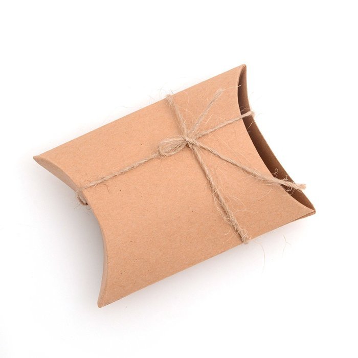Mandydov 100pcs Anti-Scratch Kraft Paper Pillow Box Gift Candy Box with Twine for Wedding Party Favor N6