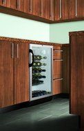 Single Zone Built-In Wine Refrigerator N4