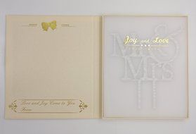 LOVENJOY with Gift Box Mr and Mrs Monogram Wedding Engagement Cake Topper (5.5-inch, Silver Glitter) N5
