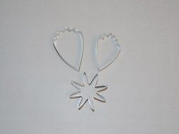 Cosmos Cutters &amp; Veiner Set/5 By Icing Petals N2