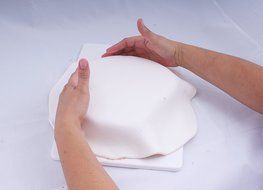 Via Roma Bakery Made in Italy Roll Fondant, 1.5 lb., White N20