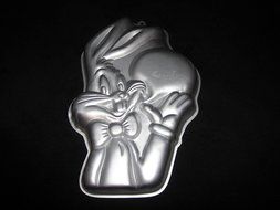 Wilton Bugs Bunny with Message Bubble Cake Pan (2105-8253) Retired Warner Bros. Looney Tunes