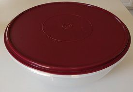 Tupperware Fix 'N Mix Bowl in Bordeaux