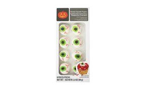 Halloween Gummy Cupcake Toppers (Eyeballs)