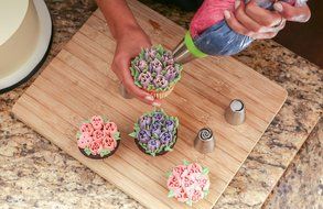 Cake Decoration tips set-FUNJIA Decorating Tip Set, 24-Piece decorating tips, Stainless Steel Baking Tools Supply... N5