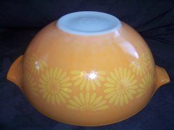 Vintage 1960's Pyrex Daisy Sunflower Cinderella 4 Quart Orange-Yellow Mixing Batter Nesting Bowl #444 N3