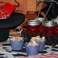 Red Lone Star on Cream, Blue Denim Cupcake Wrappers, Confetti Couture Party Supplies, 36 Reversible Dessert Skirtz N4