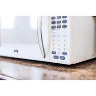 Oster OGB81101 1.1 Cubic Feet Microwave Oven N3