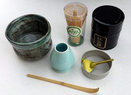 Matcha Bowl And Accessories Gift Set, Bundle of 5 Items N3