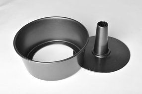 Chloe's Kitchen 201-308 Angel Cake Pan Pro Quality N2