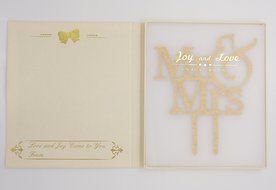 LOVENJOY with Gift Box Mr and Mrs Monogram Wedding Engagement Cake Topper (5.5-inch, Silver Glitter) N26