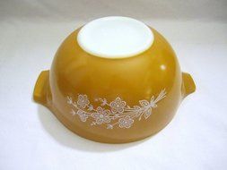 1960-70's Vintage Pyrex " Butterfly Gold " 1 1/2 Quart Cinderella Mixing Nesting Batter Bowl N2