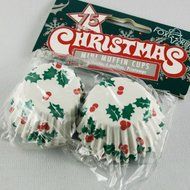 Fox Run Mini Christmas Baking Cup N2