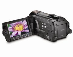 Canon VIXIA HF11 AVCHD 32 GB Flash Memory Camcorder w/12x Optical Zoom N5