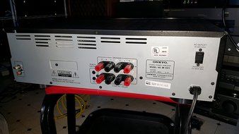ONKYO M-501 POWER AMPLIFIER 150 WPC INTO 8 OHMS N2