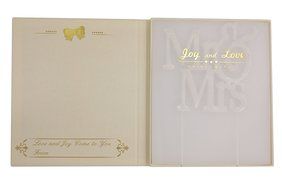 LOVENJOY Gift Box Pack Silver Bling Crystal Rhinestone Mr and Mrs Monogram Wedding Engagement Metal Cake Topper... N3