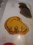 Wilton Mini Dinosaurs Muffin Treats Cupcake Pan Mold (2105-9331, 1993) ~ 6 Cavity ~ Retired Collectible