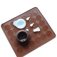 Yunko Silicone Macaron Baking Mold Set of Decorative Piping Pot with 4pcs Nozzles and Baking Mat