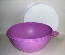 Tupperware Thatsa Bowl 32 Cups Lavender Purple Rare N2