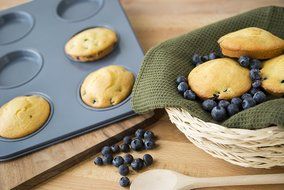 Fox Run Non-Stick 6-Cup Large Shallow Muffin Pan