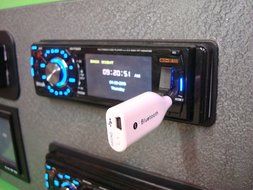 TURN ANY HOME RADIO RECEIVER WITH A 3.5MM 1/8'' HEADPHONE MIC MINI JACK into A BLUETOOTH WIRELESS MUSIC ADAPTER... N3