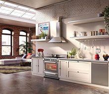 Smeg KT90XU 36" Wall Mount Chimney Range Hood with 600 CFM and 4 Fan Speeds, Stainless Steel