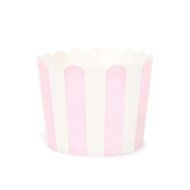 Paper Eskimo Baking Cups with Red Stripes, 25-Pack N26