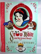 Snow White &amp; the Seven Dwarfs Press-and-Stamp Cookie Cutters Set of 4 Dopey Grumpy N5