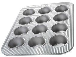 USA Pan Bakeware Aluminized Steel Cupcake and Muffin Pan, 12 Cup