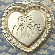 Wilton Valentine Heart Be Mine Cake Pan Mold (502-2790, 1983) ~ Vintage Retired Collectible N2
