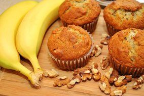 Walfos Reusable Top Silicone Muffin &amp; Cupcake Baking Pan Set (Large 12 &amp; Mini 24 Cup Sizes) / Non Stick cake molds... N4