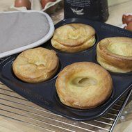 MORPHY RICHARDS 970511 ALUMINISED STEEL 4 CUP YORKSHIRE NON-STICK PUDDING TRAY N3
