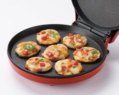 Betty Crocker BC-2958CR Pizza Maker, Red N5