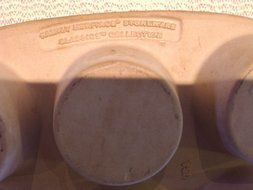 Pampered Chef Family Heritage Stoneware Muffin Pan N2