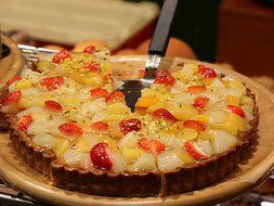 TedGem 2 Pack 8.8 Inches Non-Stick Removable Loose Bottom Quiche Tart Pan, Tart Pie Pan, Round Tart Quiche Pan... N4