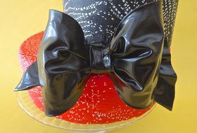 SugarVeil&reg; Extra Dark Chocolate Confectionery Icing N5