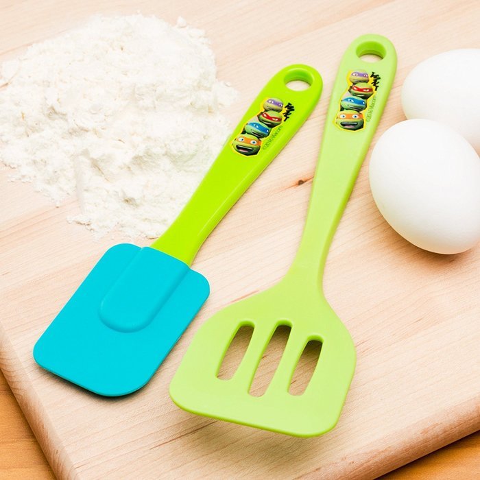 Zak Designs TNTR-S070 Ninja Turtles 2 Piece Kids Baking Set, Decorated N3