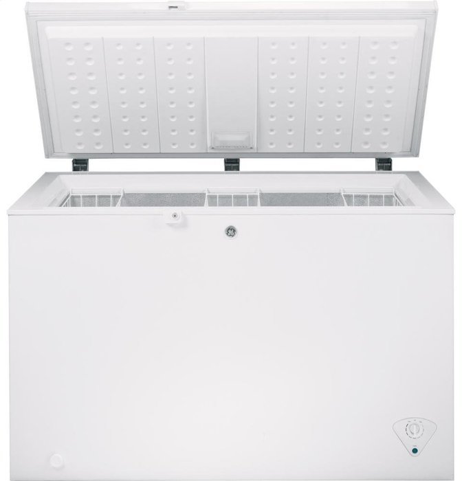 GE FCM11PHWW 10.6 Cu. Ft. White Chest Freezer - Energy Star N3