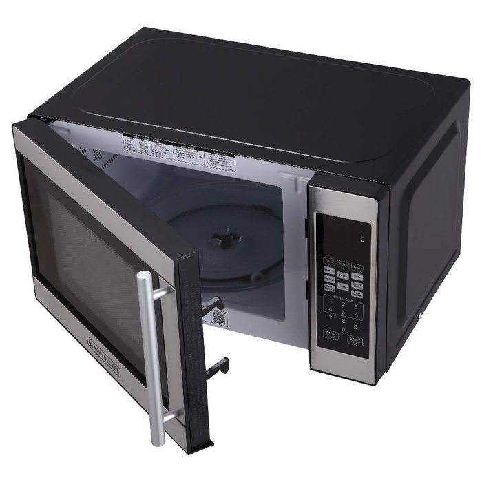 Black + Decker 0.7 Cu. Ft. 700 Watt Microwave Oven - Black EM720CPN-P N5