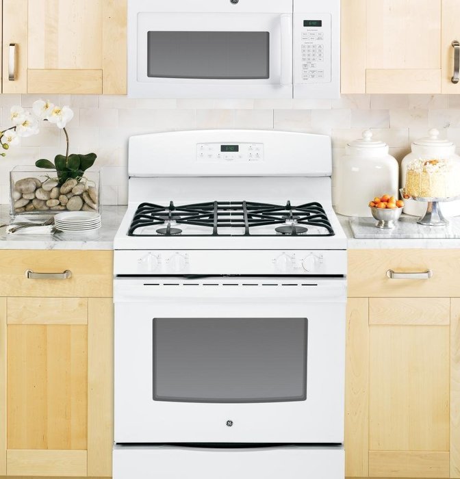 GE JGB640DEFWW 30" White Gas Sealed Burner Range N6