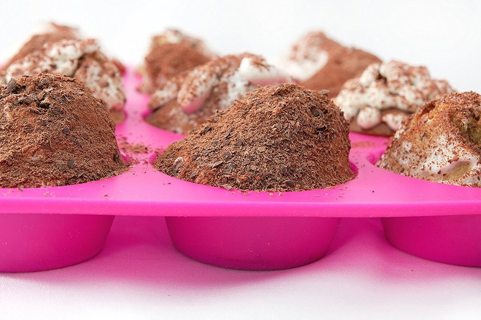 Silicone Muffin & Cupcake Pan - 12 Cups Pink Mold & Baking Tray- Reusable, Non-Stick Bakeware - Heat Resistant... N5