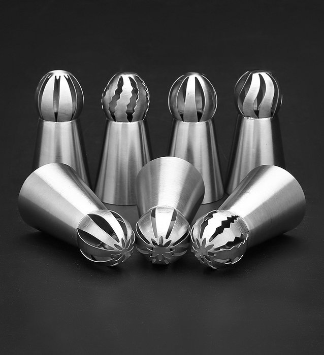 PALOTOP Russian Ball Tips 18-Pcs Set (7 Ball Tips 10 Disposable Pastry Bags 1 Tri-color coupler) N3