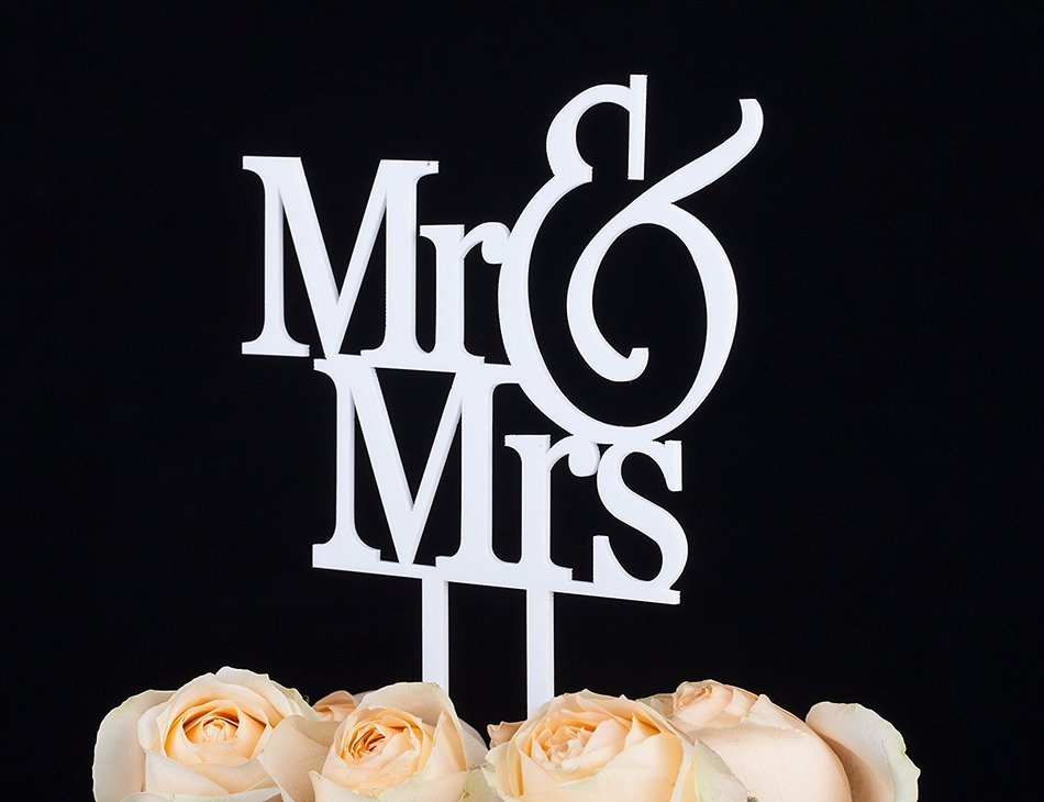 LOVENJOY with Gift Box Mr and Mrs Monogram Wedding Engagement Cake Topper (5.5-inch, Silver Glitter) N15
